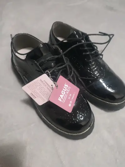 Zapatos escolares negros Fagus Kids - miniatura 1