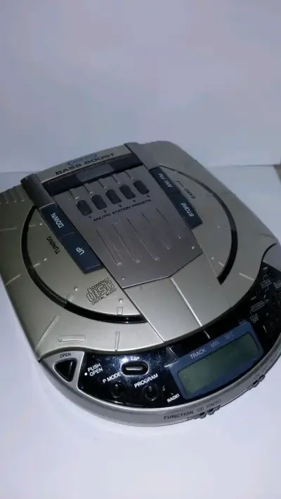Reproductor de CD RECCO portátil con radio AM/FM - miniatura 1