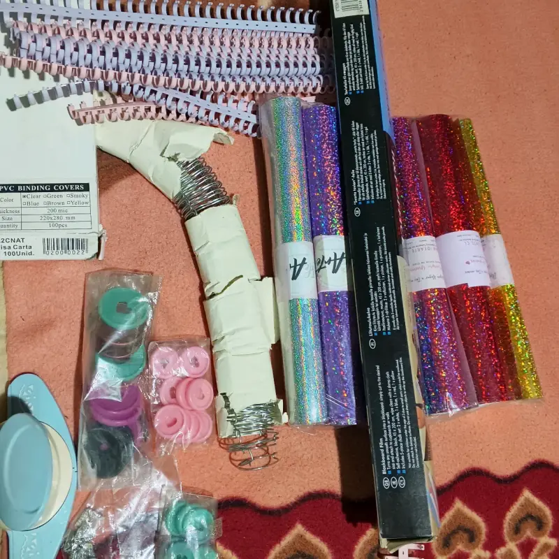 Kit de Encuadernación y Manualidades con Perforadora - 2
