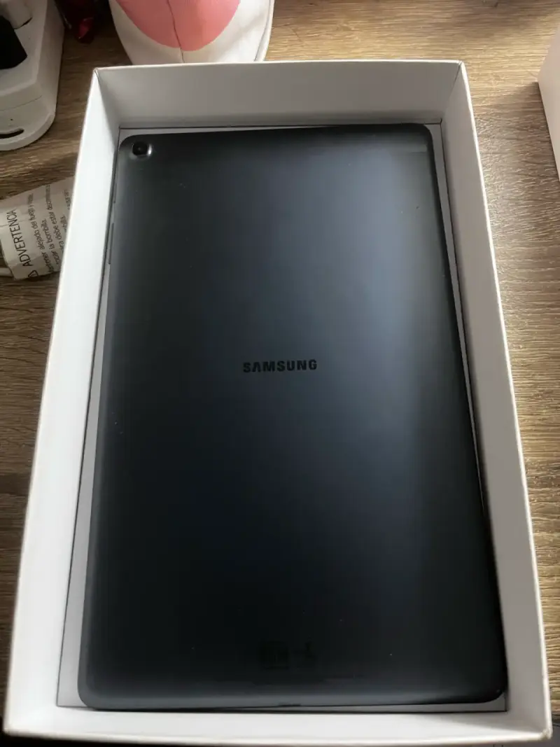 Samsung Galaxy Tab A 10.1 en buenas condicione - 4