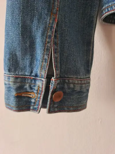 Chaqueta de mezclilla bordada para mujer - miniatura 6