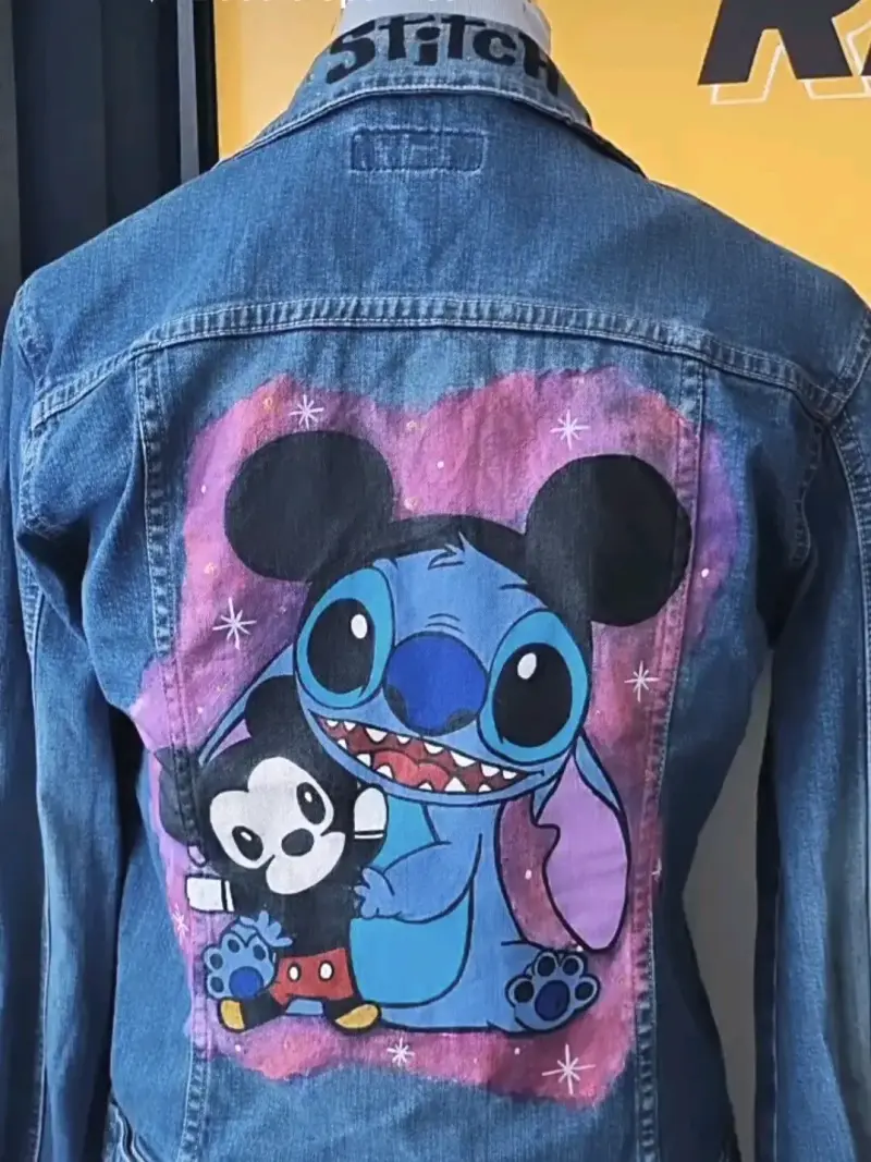 Chaqueta de mezclilla con diseño de Stitch - 2