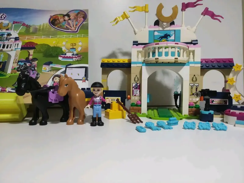 LEGO Friends 41367 Concurso de Saltos Completo - 3