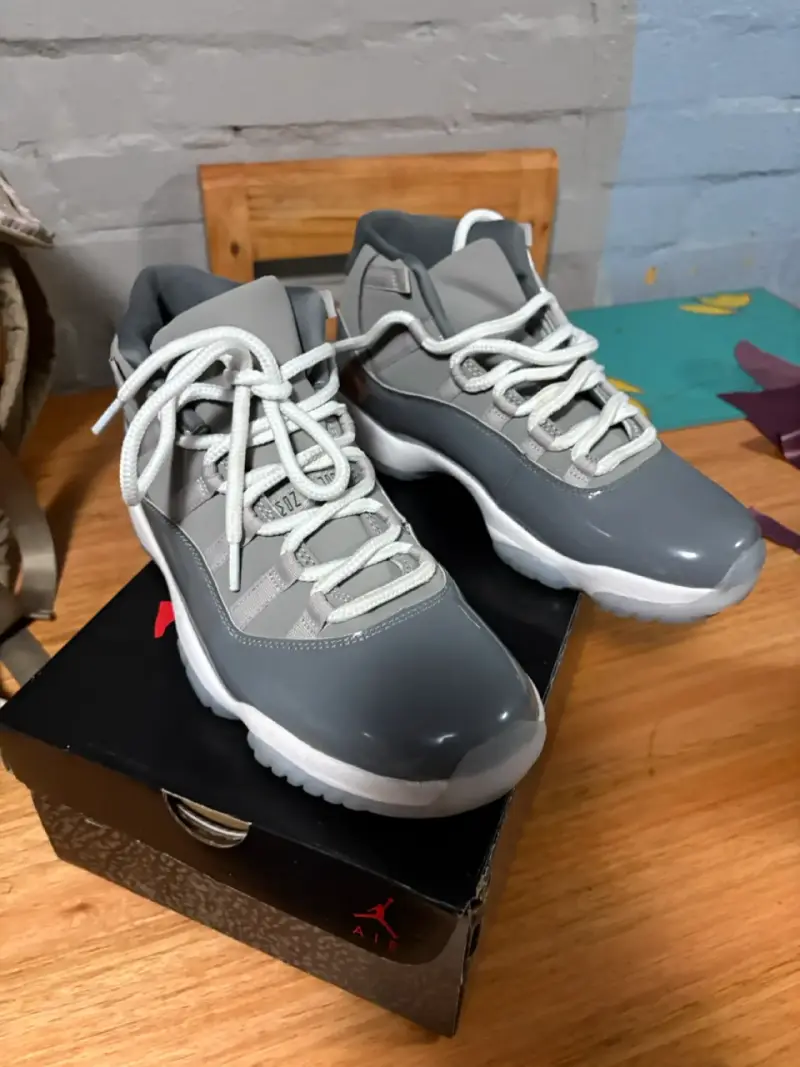 Zapatillas deportivas grises Air Jordan 11 - 3