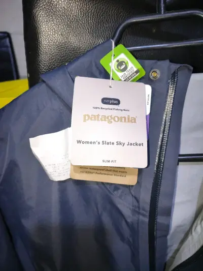 Chaqueta Impermeable Patagonia Mujer Azul - miniatura 4