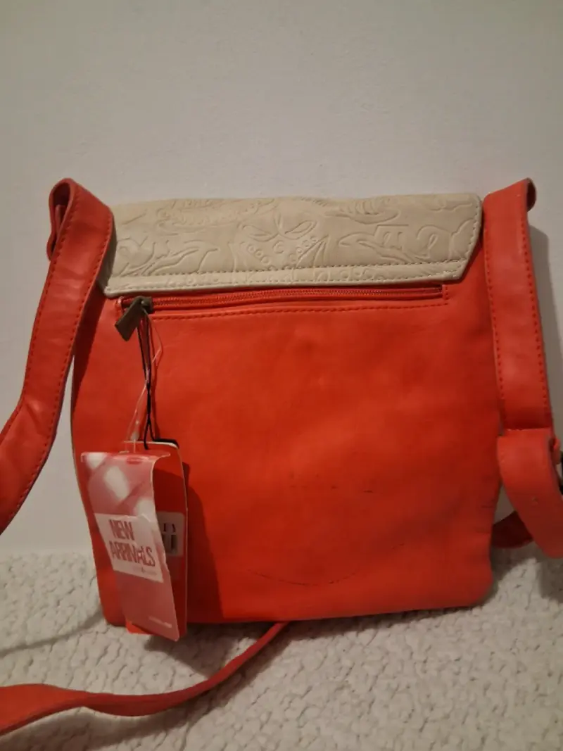 Cartera Ziol&Zaky de cuero beige con rojo - 2