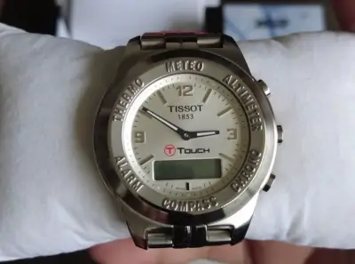 Reloj Tissot Modelo T Touch - miniatura 2