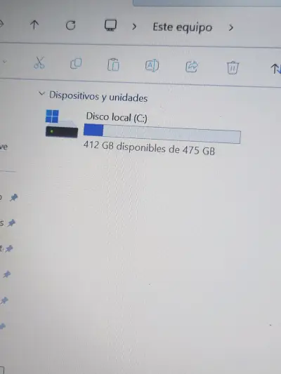 Compu del gobierno con unos rayones 475 GB - miniatura 2