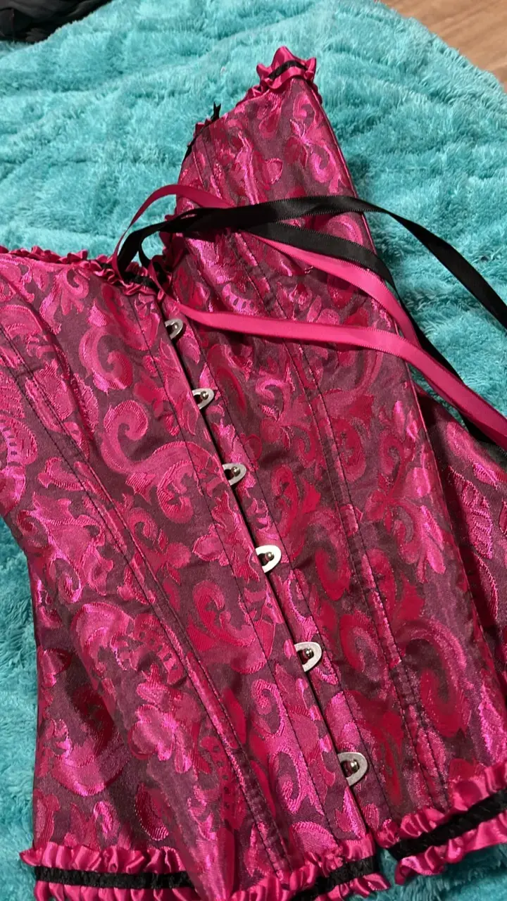 Corset rosa con encaje y lazos decorativos - 2