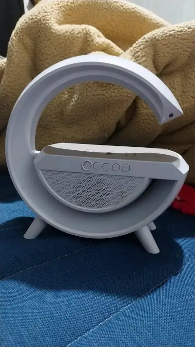 Altavoz Bluetooth con Cargador Inalámbrico Blanco - miniatura 1