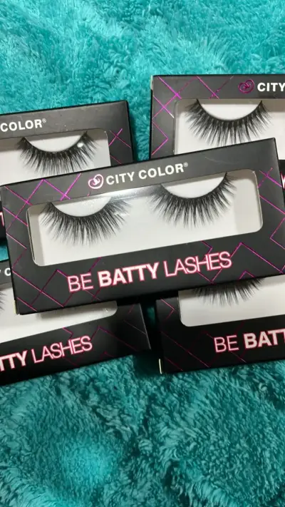 Pestañas postizas City Color Be Batty Lashes - miniatura 2