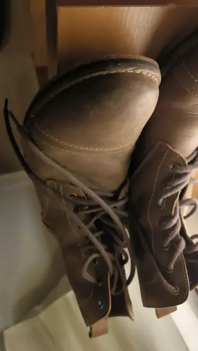 Botas de cuero marrón para hombre - miniatura 1