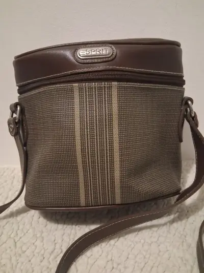 Bolso bandolera Esprit marrón con diseño a rayas - miniatura 1