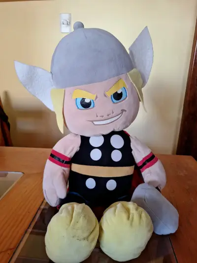 Peluche de superhéroe thor marvel - miniatura 1