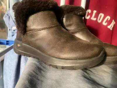 Botines de invierno Skechers con forro - miniatura 1