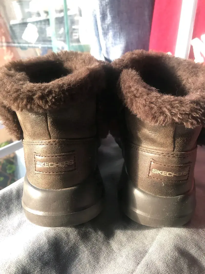 Botines de invierno Skechers con forro - 2