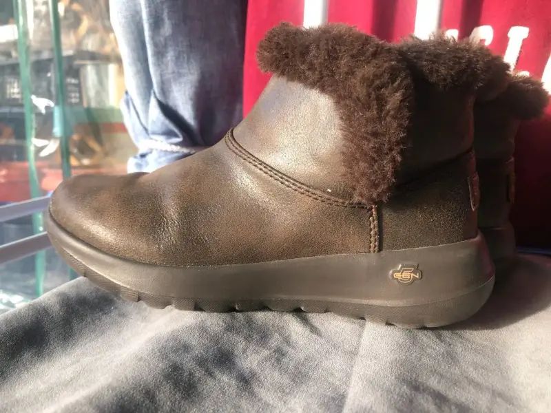 Botines de invierno Skechers con forro - 3