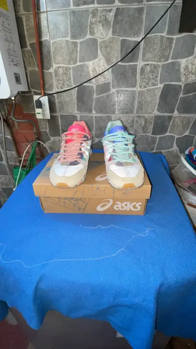Zapatillas Asics Gel Lyte V multicolor - miniatura 2