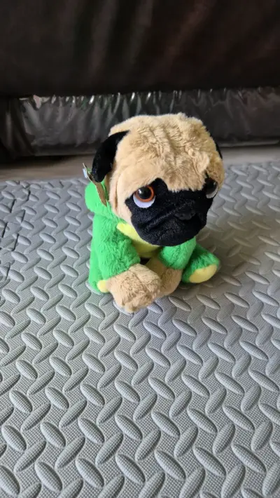 Peluche de perro disfrazado de rana - miniatura 3