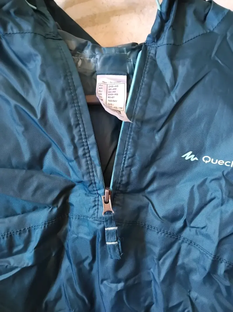 Chaqueta Impermeable Quechua Azul para Mujer - 1