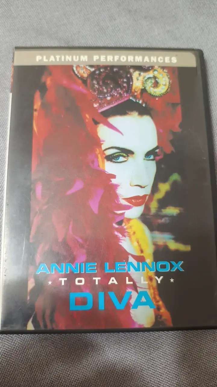 DVD Annie Lennox Totally Diva Edición Platinum - 1