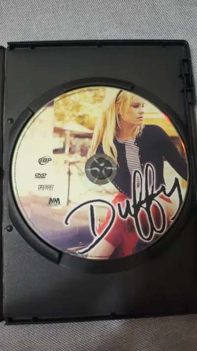 DVD Duffy One Sessions en buen estado - miniatura 3