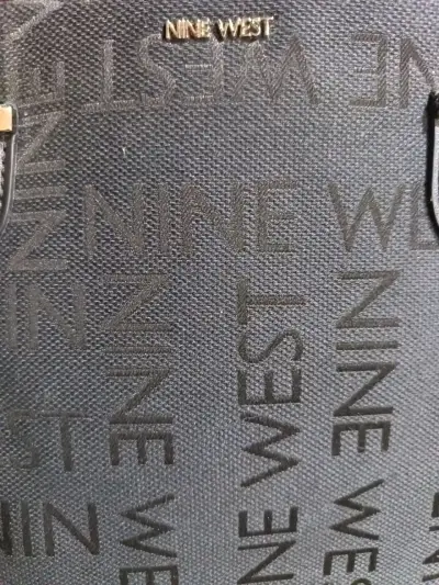 Bolso de mano y Crossbody Nine West negro - miniatura 4