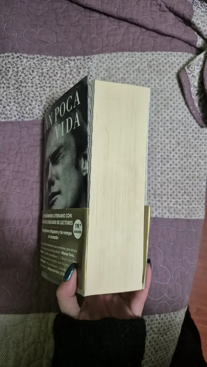 Libro 'Tan Poca Vida' de Hanya Yanagihara - 2