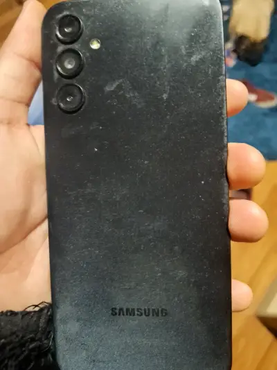 Samsung Galaxy A14 5G con pantalla quebrada - miniatura 4