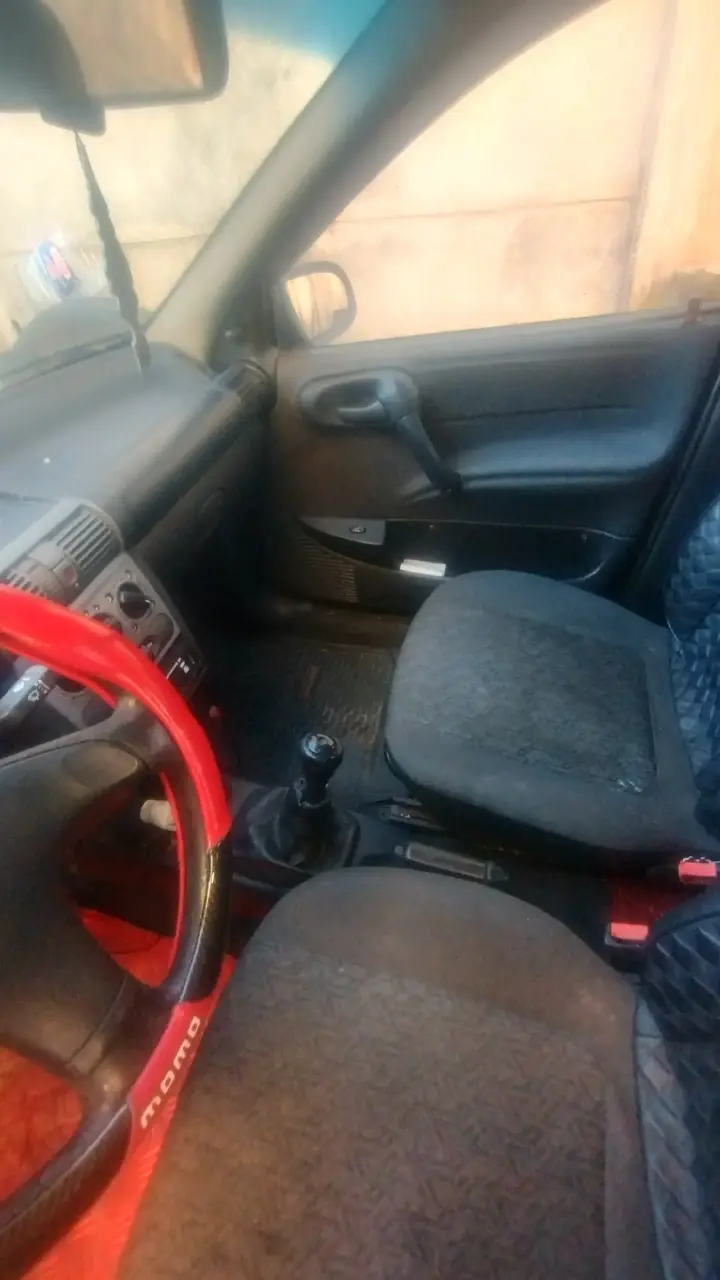 Chevrolet Corsa - 5