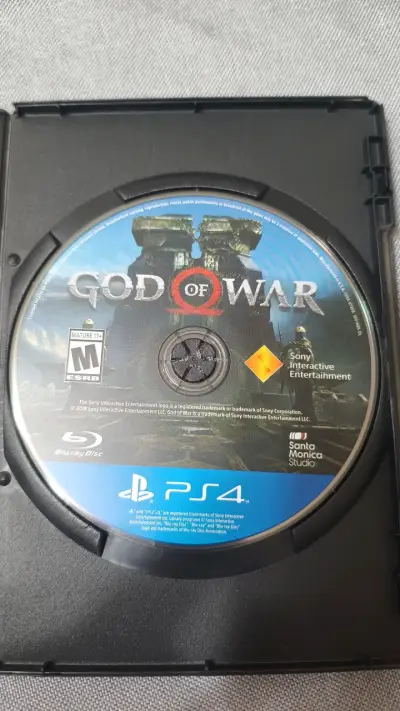 God of War para PS4 en buen estado - miniatura 3