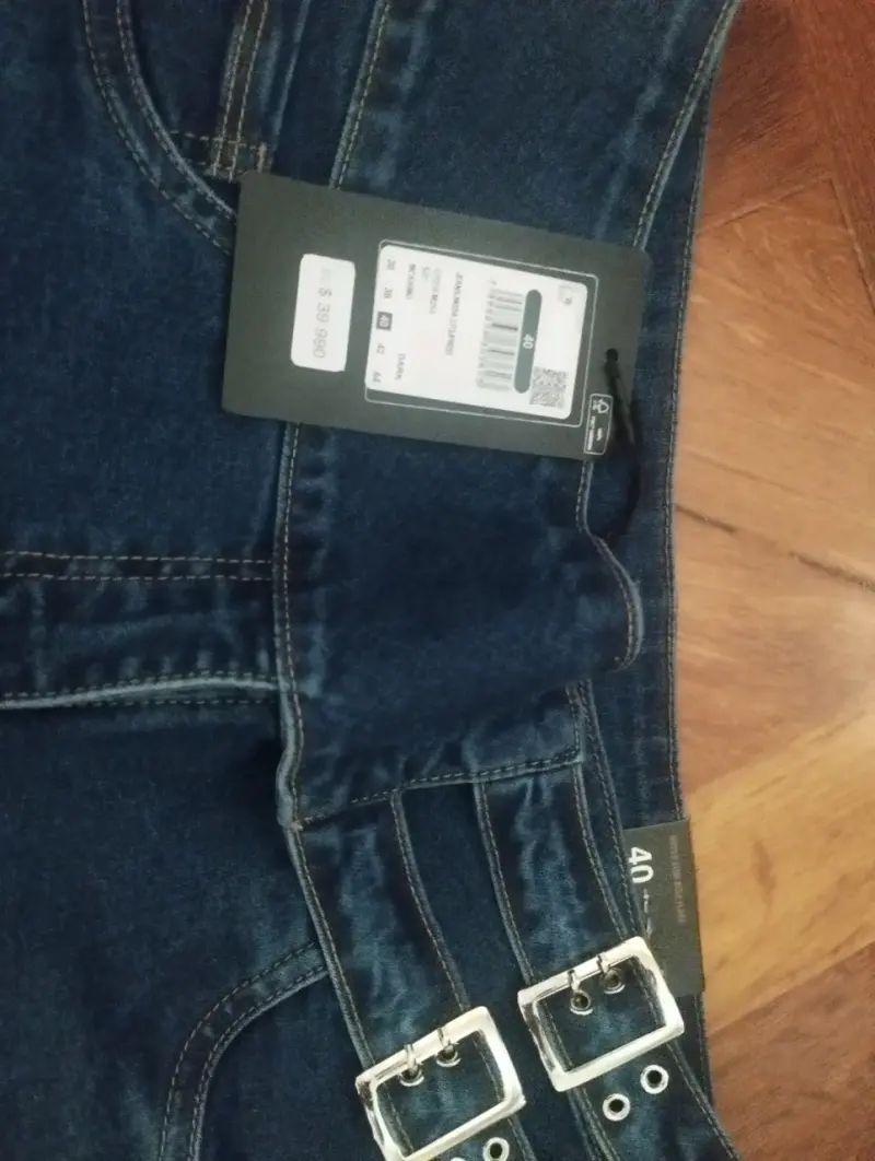 Jeans acampanados azul oscuro Mossimo talla 40 - 2