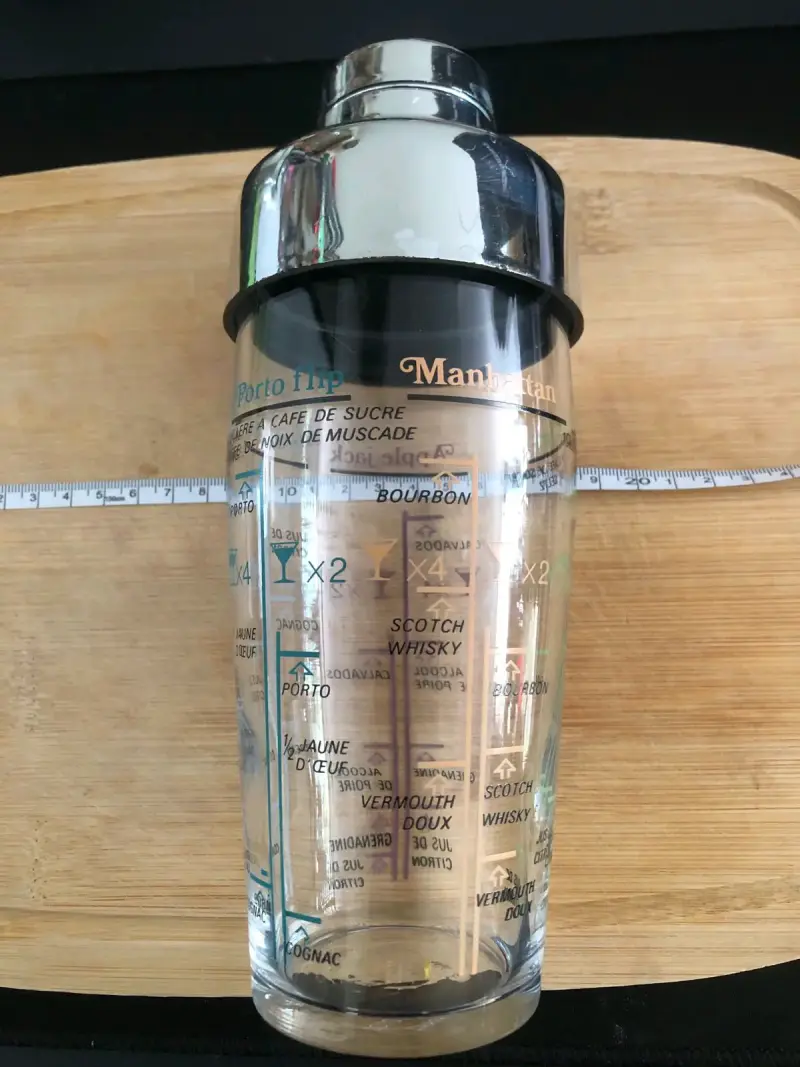 Coctelera de vidrio con recetas impresas - 2
