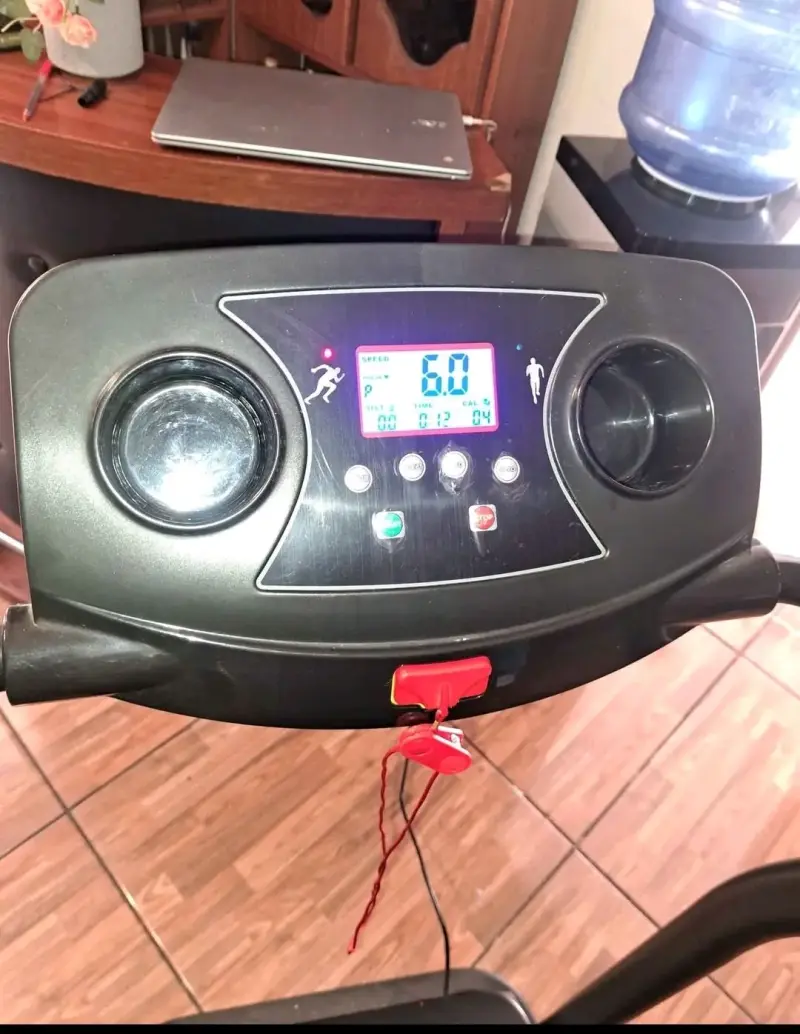Trotadora TREADMILL II Negra con Bluetooth - 4