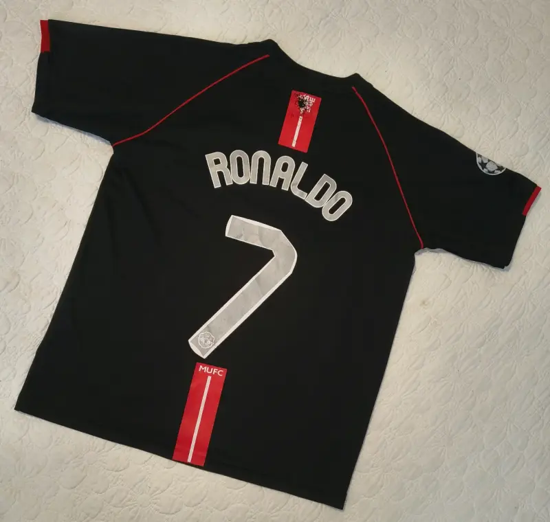 Camiseta Manchester United Ronaldo 7 Negra - 2
