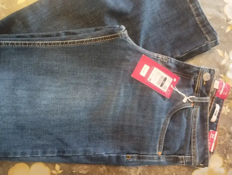 Jeans flare mujer azul oscuro con etiquetas - 3