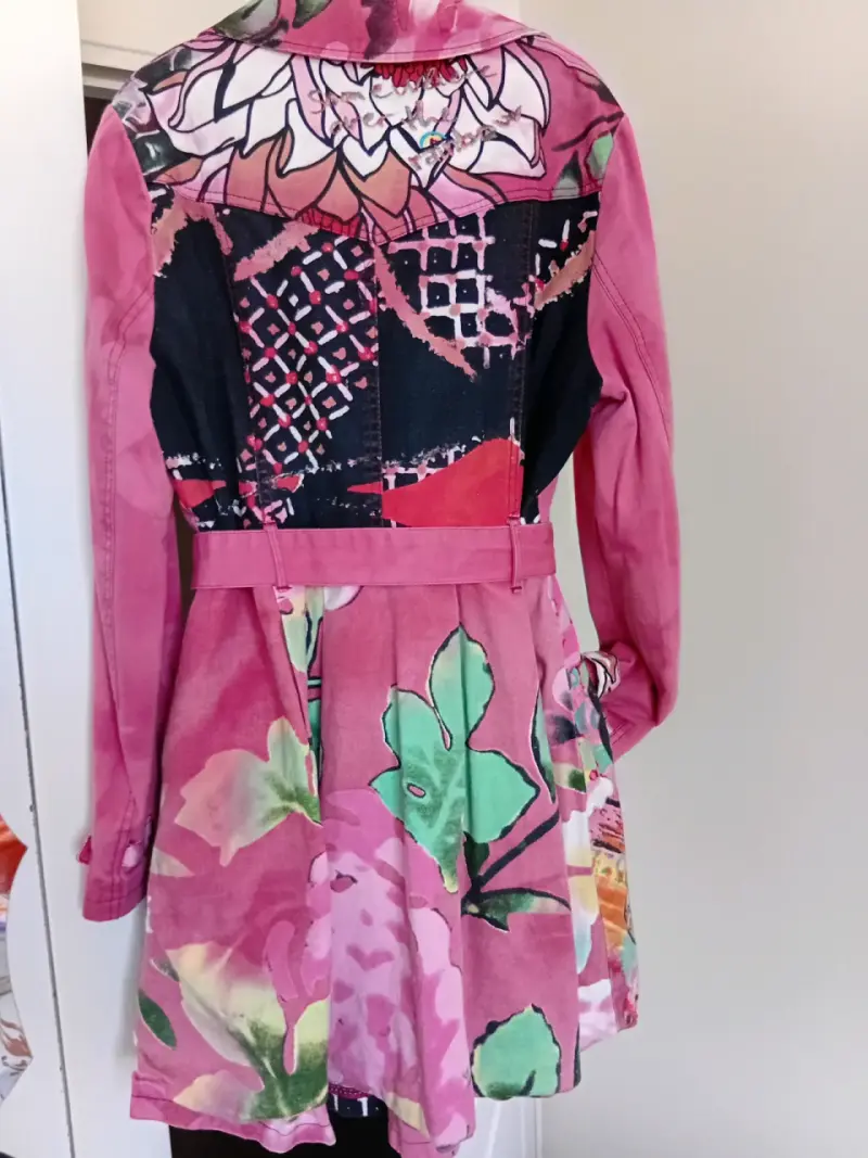 Abrigo Desigual Rosa Estampado Floral - 2