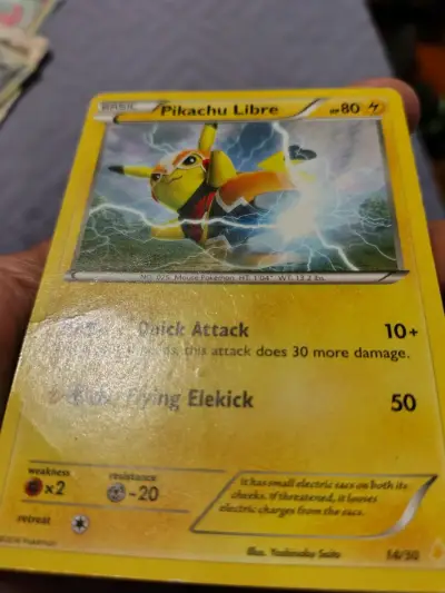 Carta Pokémon Pikachu Libre edición especial - miniatura 1