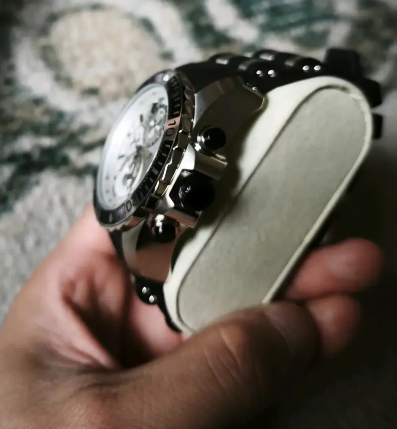 Reloj Invicta cronógrafo acero inoxidable - 2