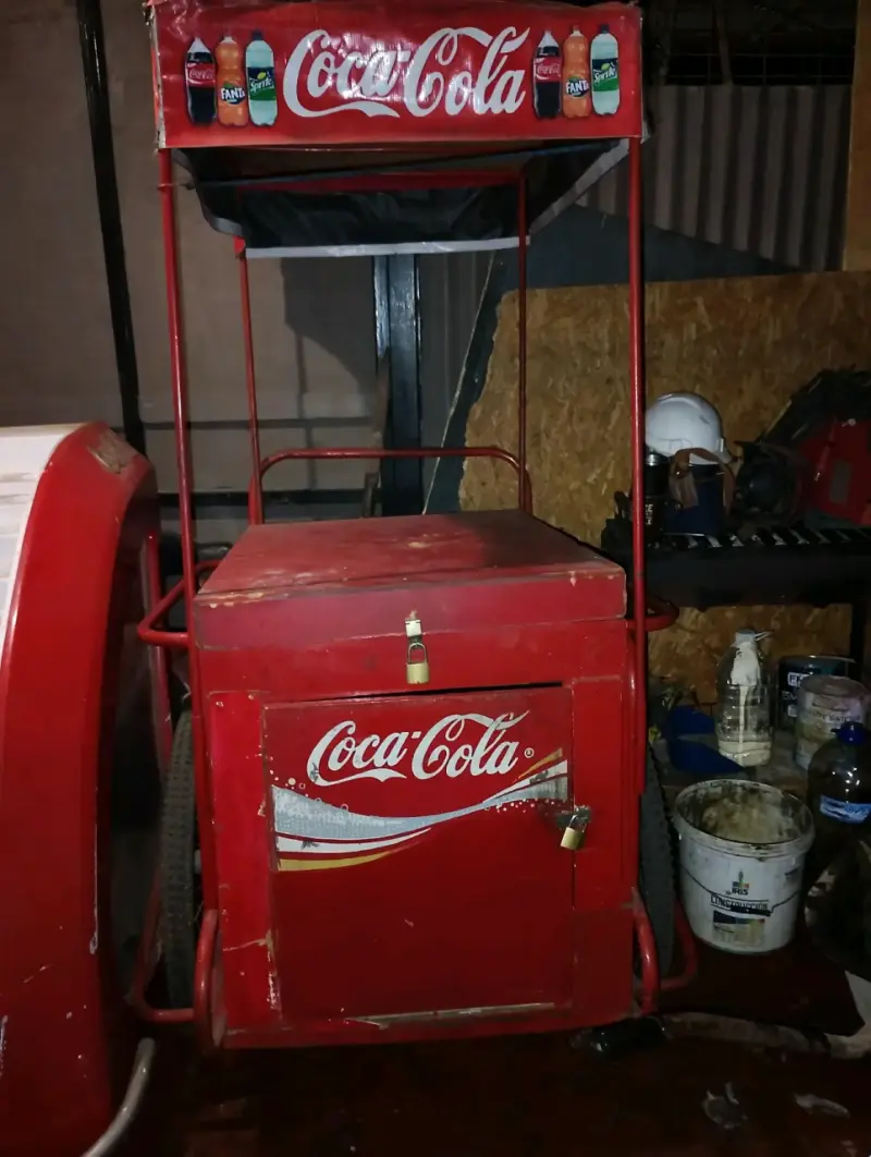 Carro de venta ambulante Coca-Cola rojo - 2