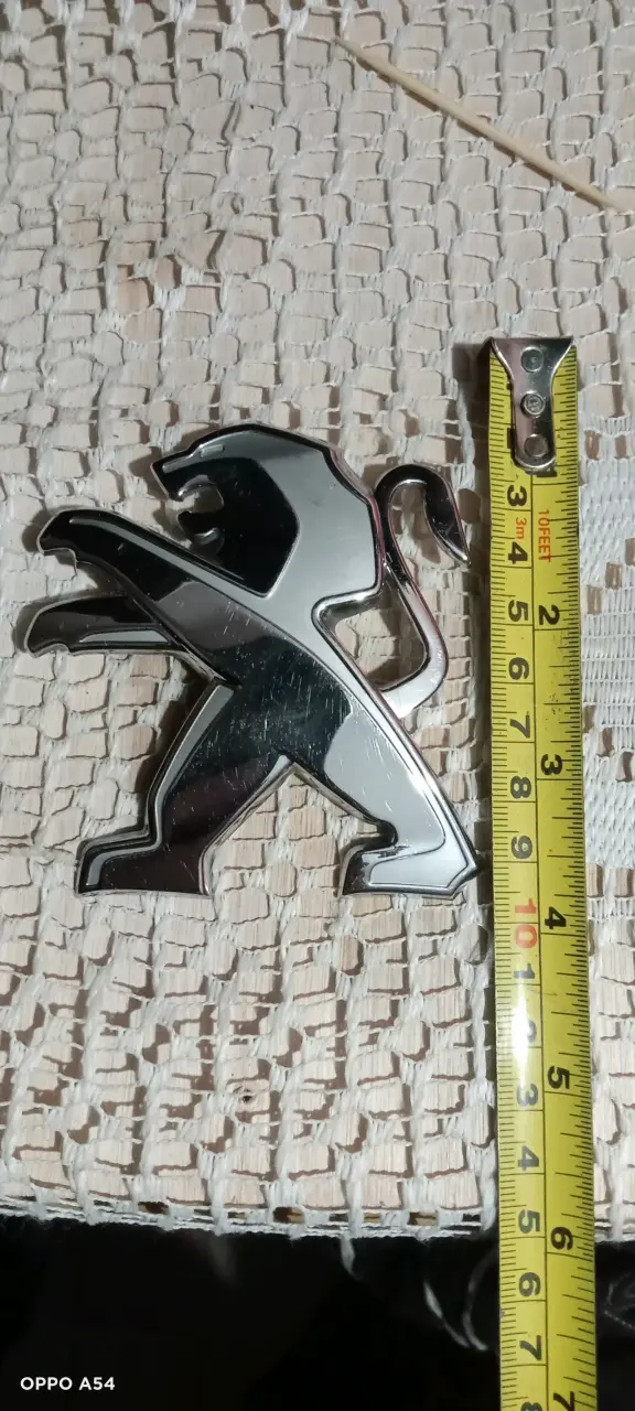 Emblema metálico de auto Peugeot - 2
