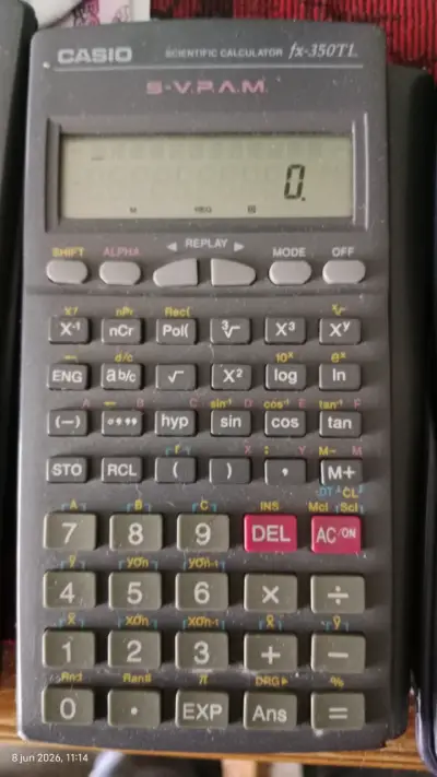 Calculadora científica Casio FX-350TL usada - miniatura 1