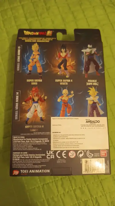 Figura de acción Vegeta Super Saiyan 4 Dragon Ball - miniatura 2