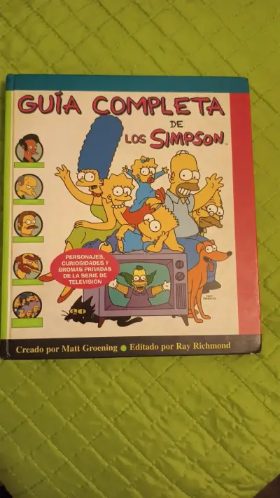 Guía Completa de Los Simpson con Ilustraciones - miniatura 1