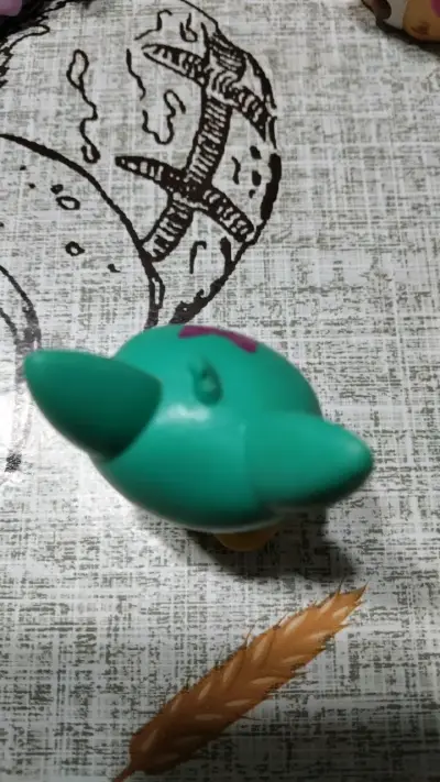 Figura de juguete Littlest Pet Shop gato verde - miniatura 5