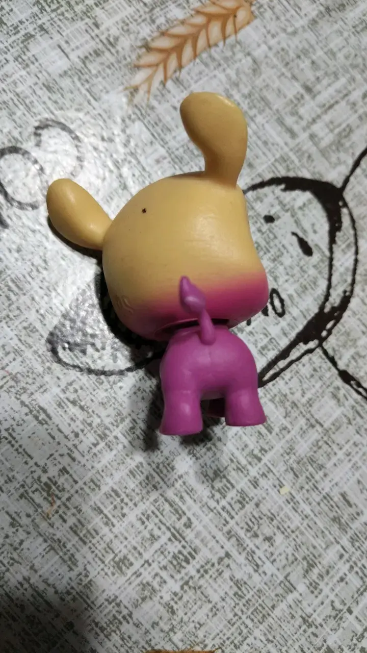Figura de juguete rinoceronte colorido - 4