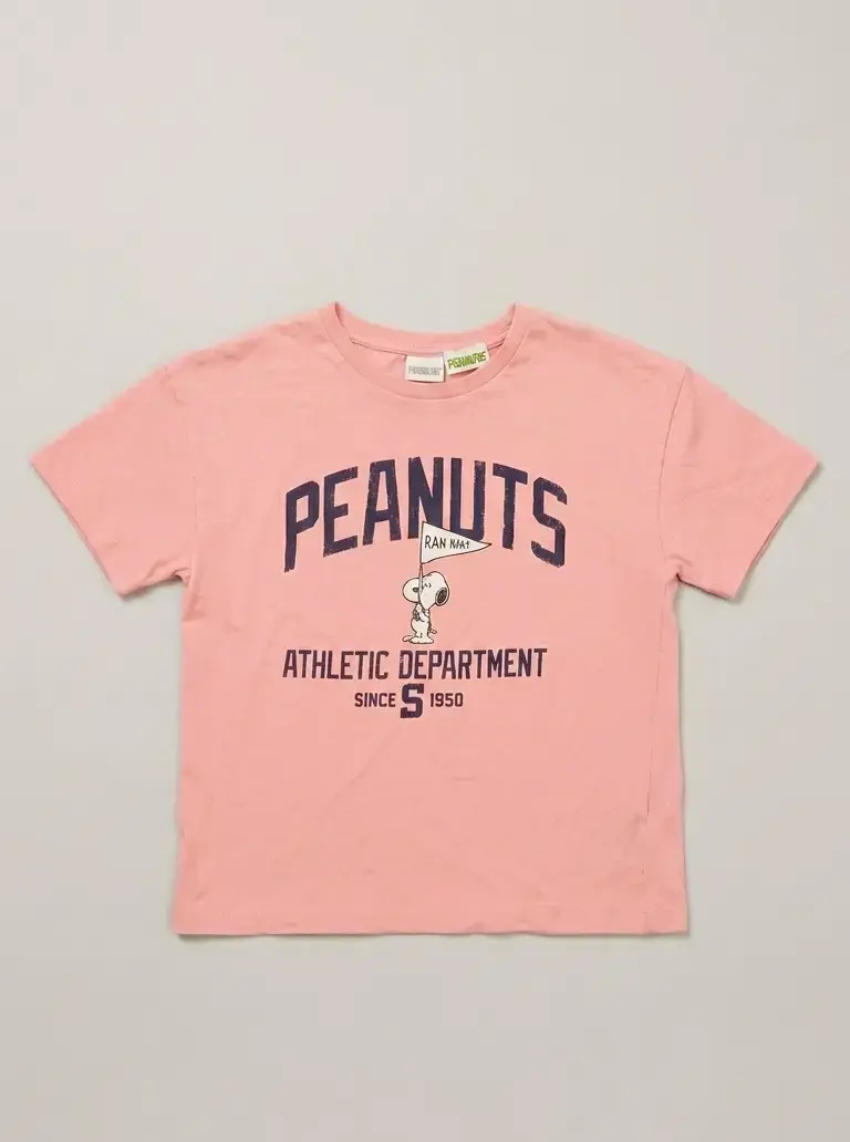 Polera Peanuts rosa con diseño Snoopy - 1