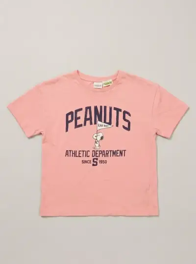 Polera Peanuts rosa con diseño Snoopy - miniatura 1