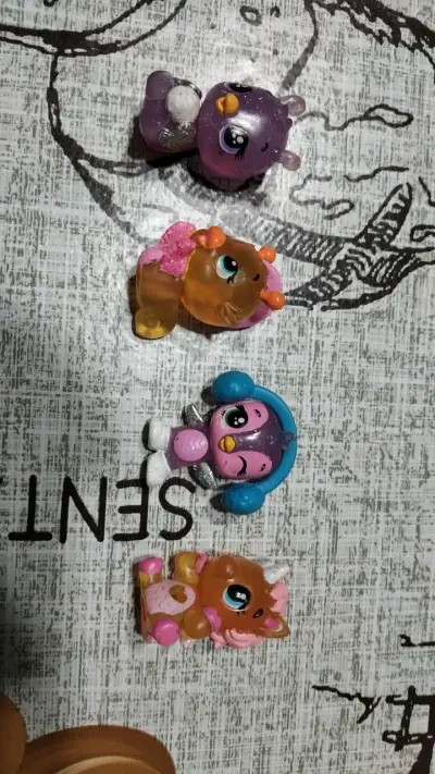 Set de Figuras de Juguete Animales Brillantes - miniatura 1
