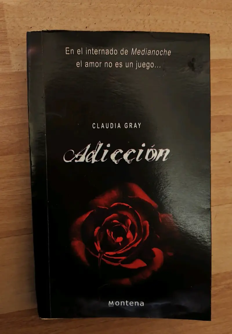 Libro Adicción (Medianoche 2) - Claudia Gray - 1